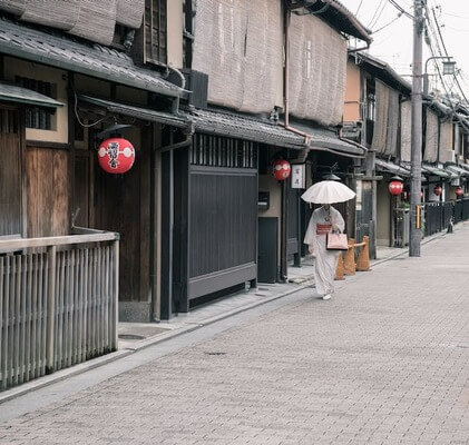 祇園花見小路